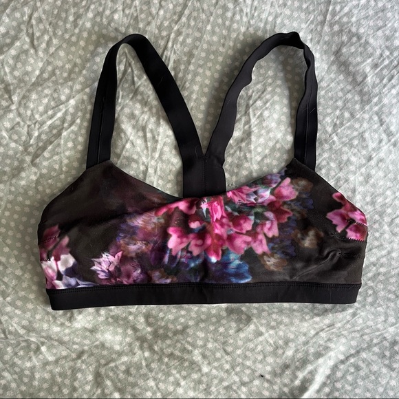 Lululemon Cardio Kick Bra - Picture 6 of 7